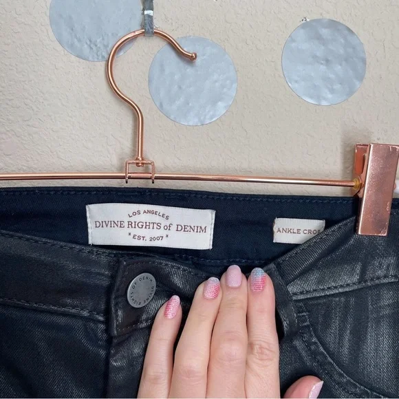 Divine Rights of Denim Skinny Ankle Crop Coated Denim Jeans - Picture 8 of 8